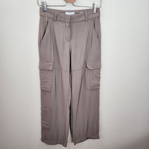 H&M Women Pants 2 Brown Viscose Blend Straight Leg Flat Front Regular Fit Cargo - Picture 1 of 7